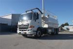 2017 Hino 500 Series Water Truck FM2628