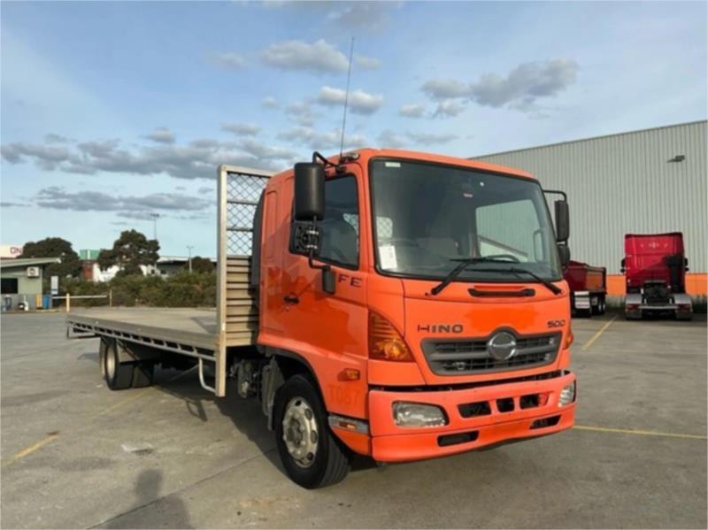 2016 Hino 500 Series Tray Top FE1426 Auto