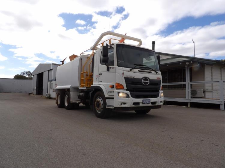 2020 Hino 500 Series Water Cart FM2628 Auto