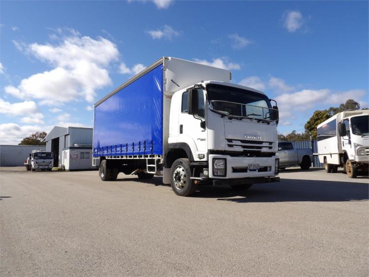 2018 Isuzu F Series Curtainsider FTR150-260
