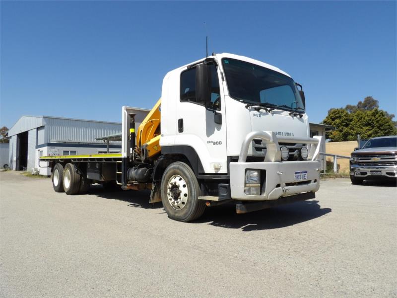 2017 Isuzu F Series Crane Truck FVZ260-300