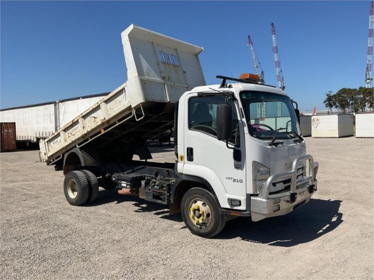 2017 Isuzu F Series Tipper FRR107-210