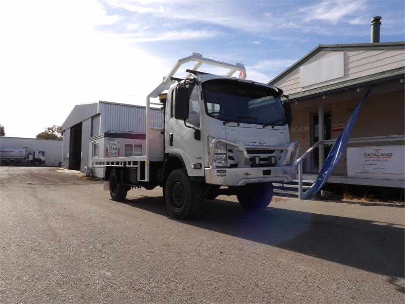 2018 Isuzu N Series Tray Top NPS