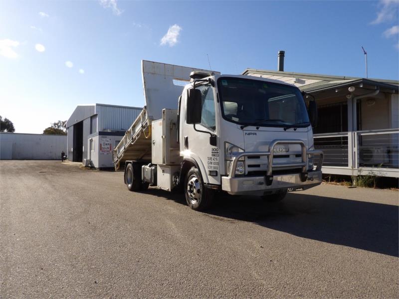 2015 Isuzu N Series Tipper NPR