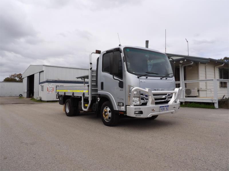 2021 Isuzu N Series Traytop NPR 45/55-155 Tradepack